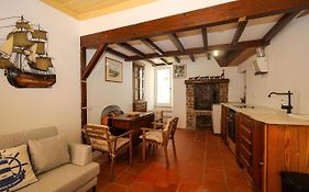 A74 - Rua Do Canal 1 Bed Flat